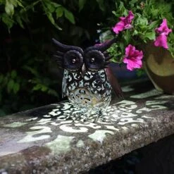 Metal Scroll Owl Light