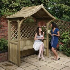 Party Arbour -Garden Centre Store 160724 1