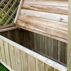 Lyon Arbour 8 Lyon Arbour -Garden Centre Store 161039 2