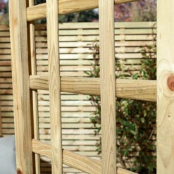 Chester Arch -Garden Centre Store 161440 4