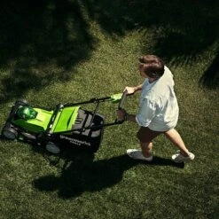 Greenworks 40v 40cm Walk Behind Mower With 2 X 2Ah Batteries And Charger 14 Greenworks 40v 40cm Walk Behind Mower With 2 X 2Ah Batteries And Charger -Garden Centre Store 180287 6