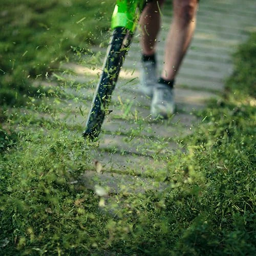 Greenworks 40V Axial Blower With 2Ah Battery And Charger 2 Greenworks 40V Axial Blower With 2Ah Battery And Charger - Image 2