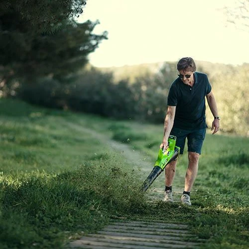 Greenworks 40V Axial Blower With 2Ah Battery And Charger 3 Greenworks 40V Axial Blower With 2Ah Battery And Charger - Image 3