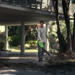 Greenworks 40V Axial Blower With 2Ah Battery And Charger 7 Greenworks 40V Axial Blower With 2Ah Battery And Charger -Garden Centre Store 180289 3