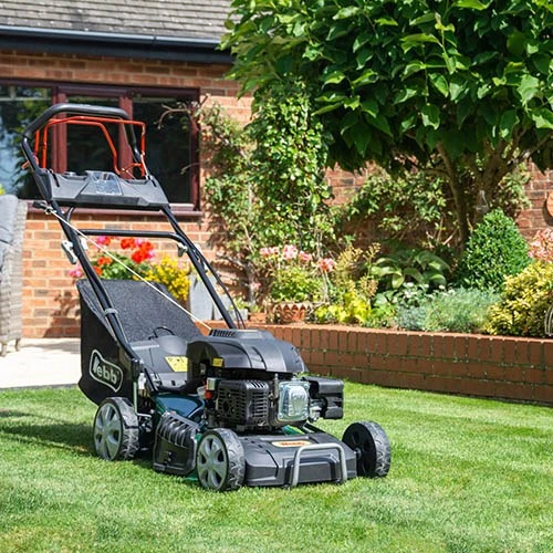 Classic 46cm (18") Self Propelled Electric Start Petrol Rotary Lawnmower 2 Classic 46cm (18") Self Propelled Electric Start Petrol Rotary Lawnmower - Image 2